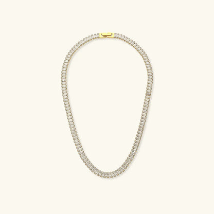 {
  "Royal&Vicky": "ゾーラ ダイヤモンドネックレス"
}