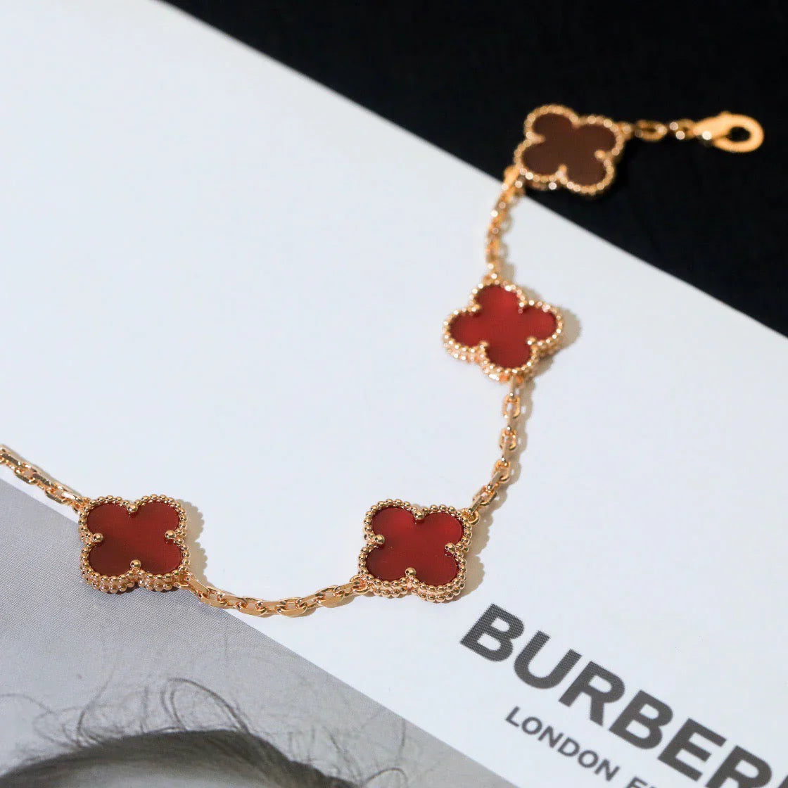 [Royal Jewellery] CLOVER 5 MOTIF RED CORNELIAN BRACELET COLLECTION