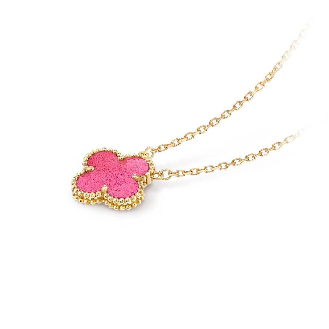 [Royal Jewellery]NEW CLOVER 15MM PINK ENAMEL NECKLACE