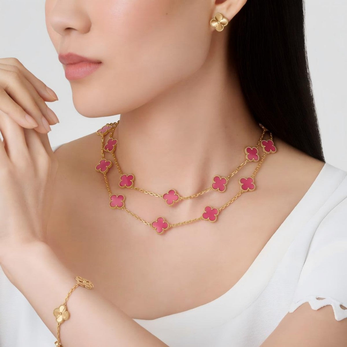 [Royal Jewellery] NEW CLOVER 20 MOTIFS PINK ENAMEL NECKLACE