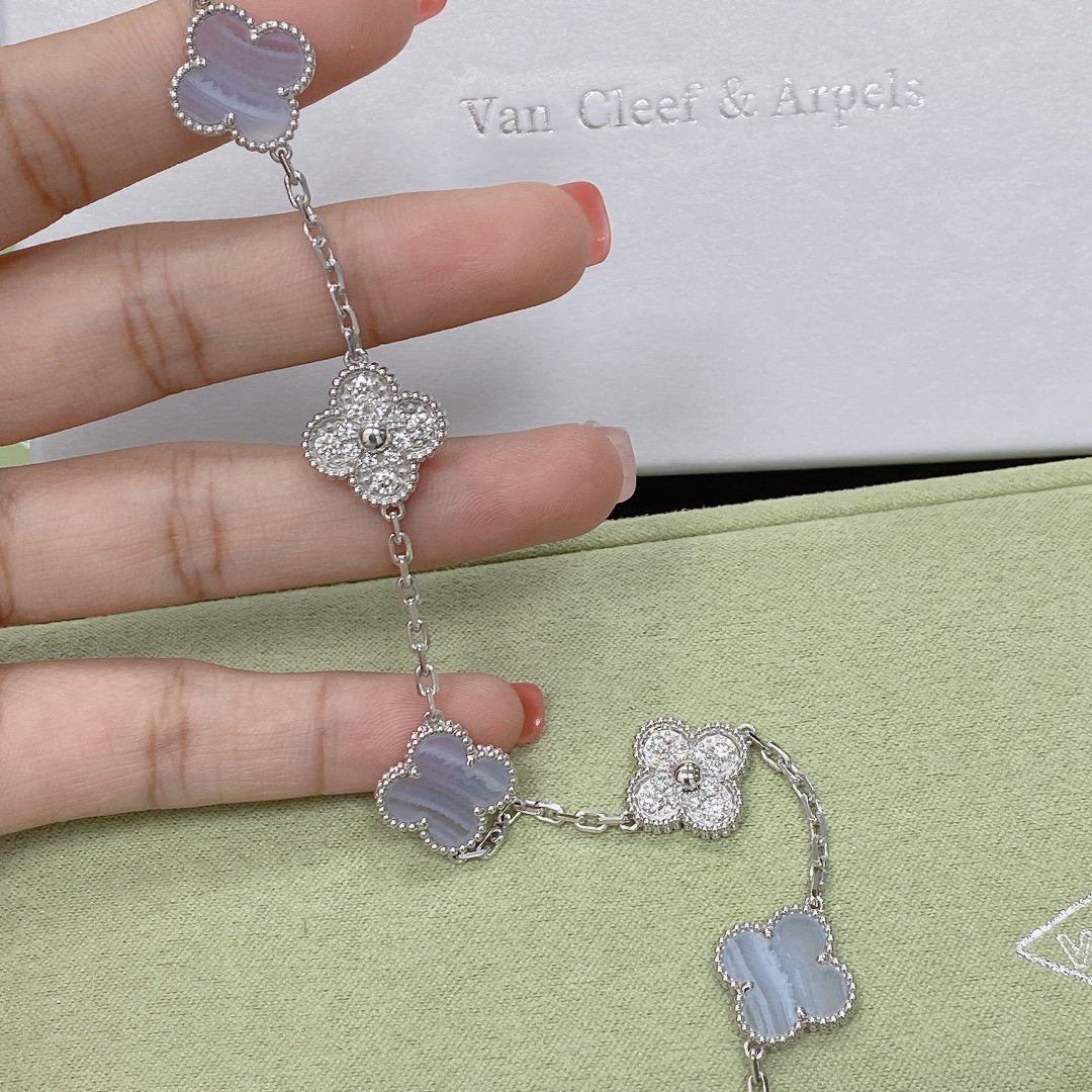 [Royal Jewellery]CLOVER  5 MOTIF DIAMOND PURPLE CHALCEDONY BRACELET SILVER