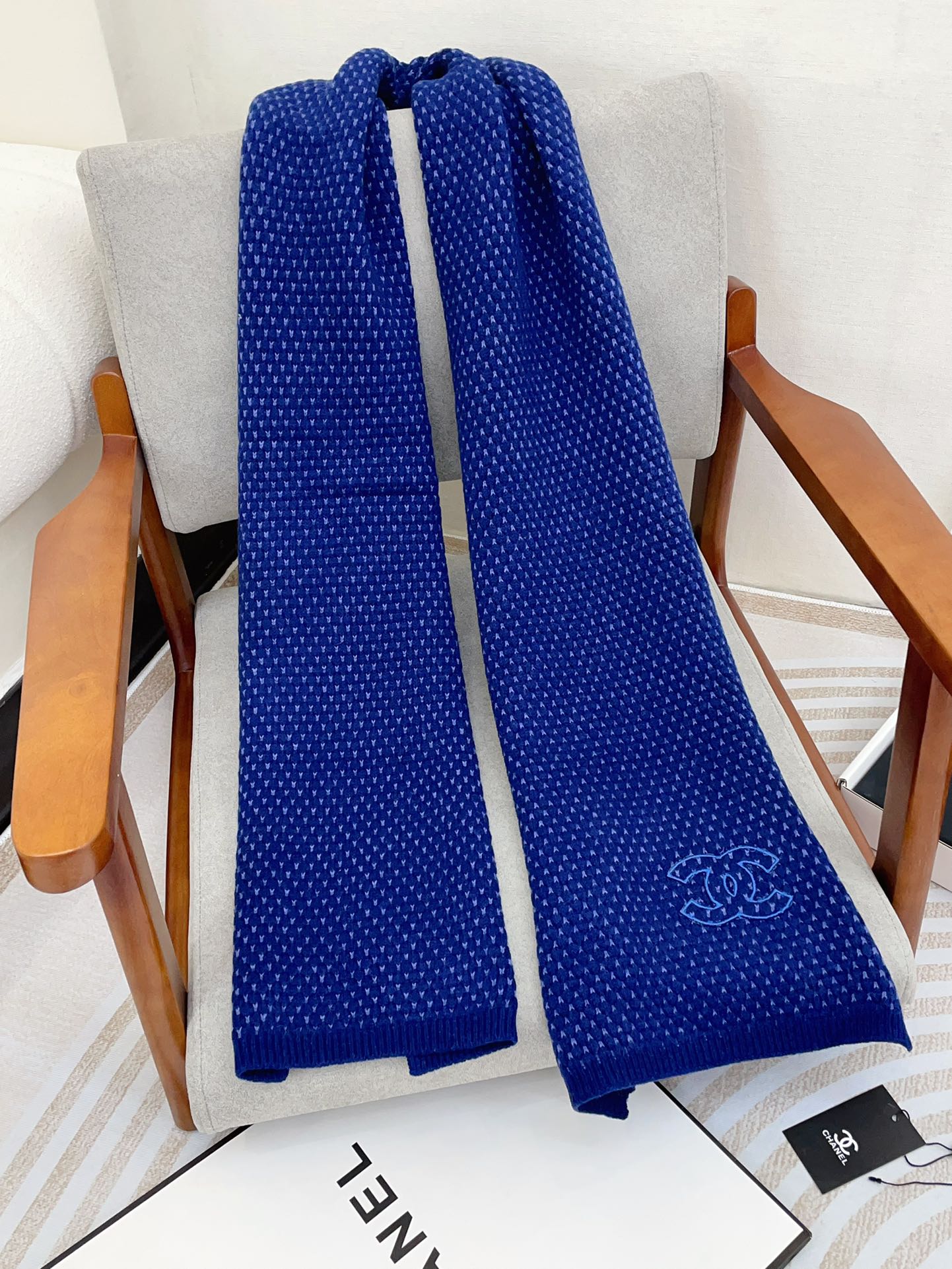 SCARF 180 CM IN AZURE BLUE CASHMERE  394593