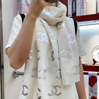 SCARF 190 CM IN WHITE CASHMERE WITH SILVER LOGO 401169