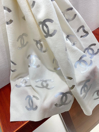 SCARF 190 CM IN WHITE CASHMERE WITH SILVER LOGO 401169