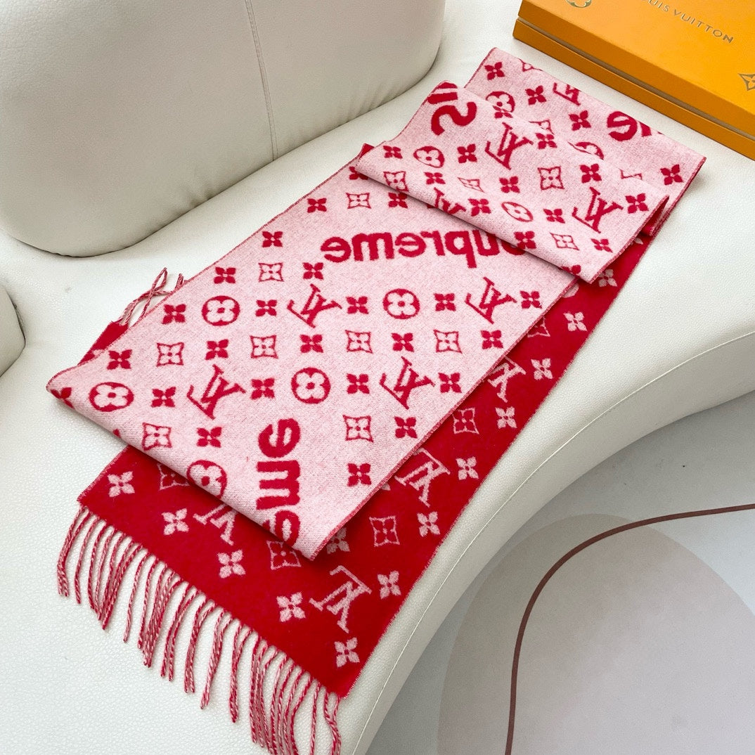 SUPREME X MONOGRAM 180 CM SCARF IN CHERRY RED WOOL AND CASHMERE 392942