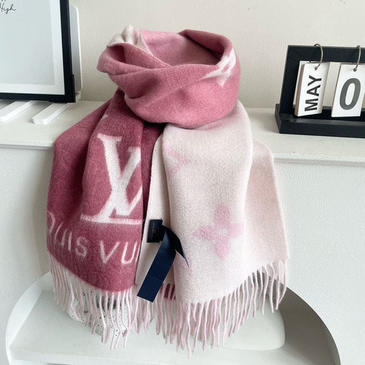 REYKJAVIK GRADIENT SCARF 220 CM IN PUNCH PINK CASHMERE 399735