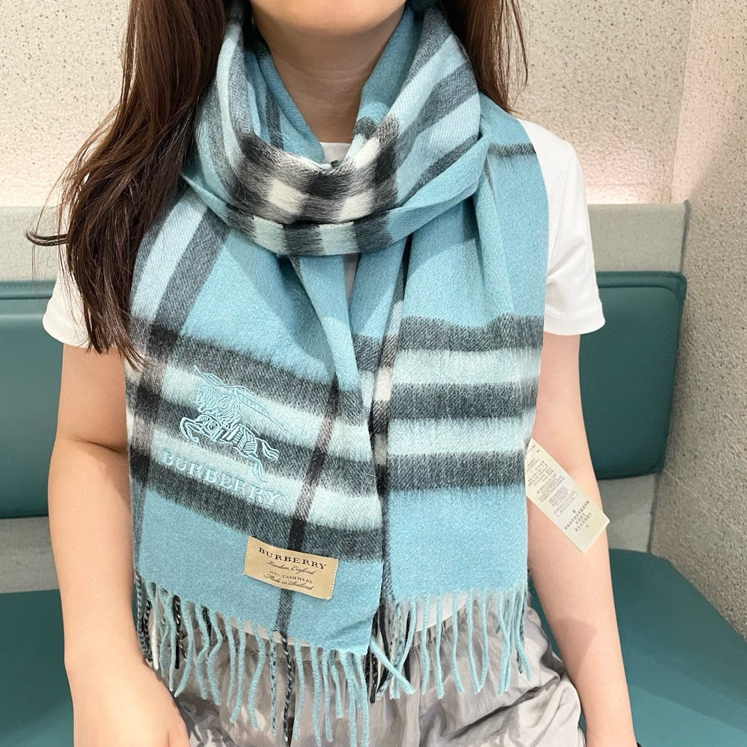 CHECK SCARF 180 CM IN SKY BLUE MIX BLACK CASHMERE 405484