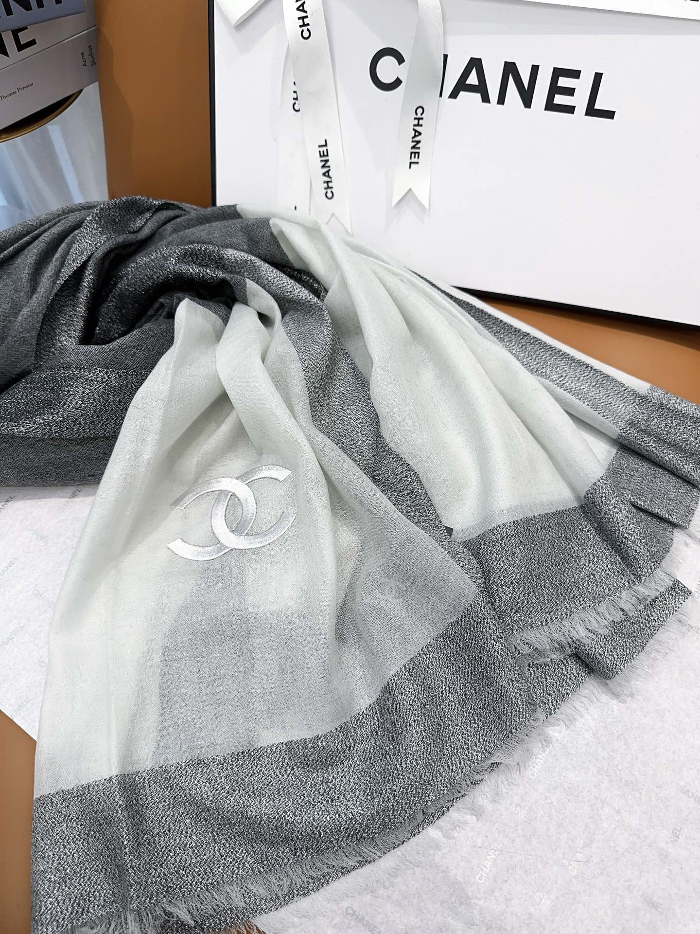 SCARF 200 CM IN MOUSE GRAY MIX WHITE CASHMERE 402261