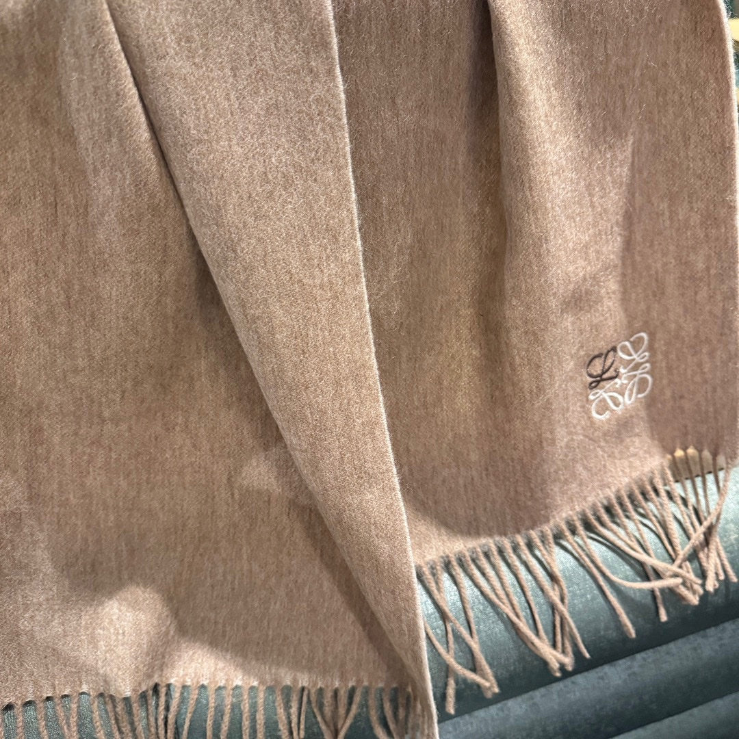 SCARF 180 CM IN MEDIUM BROWN CASHMERE 407388