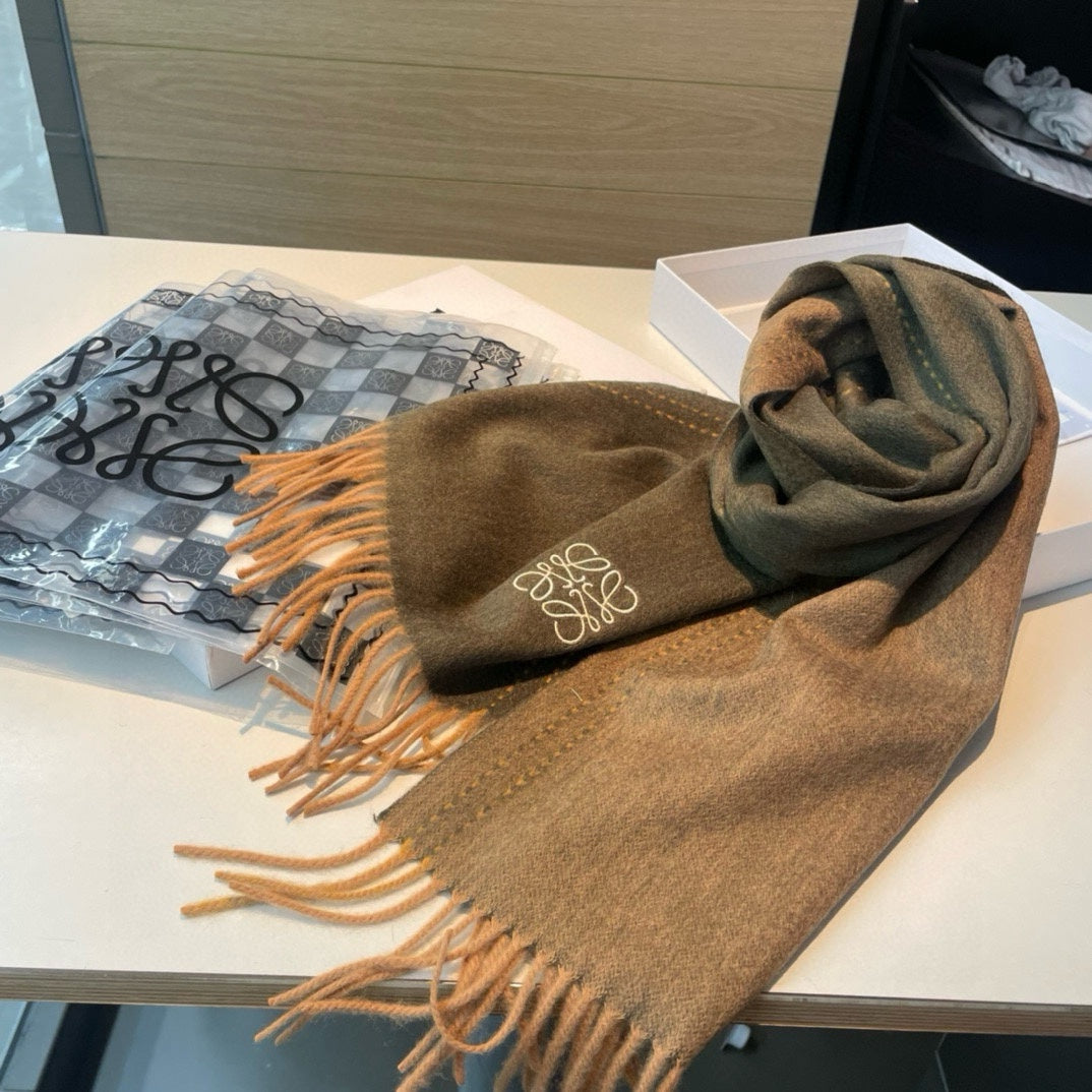 SCARF 180 CM IN OLIVE GREEN CASHMERE 350486