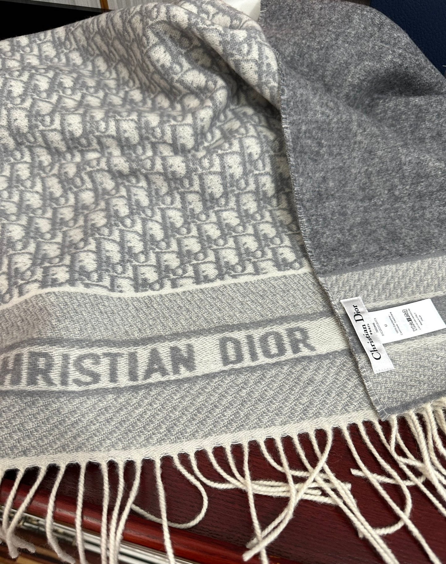 OBLIQUE 190 CM SCARF IN LIGHT GREY TECHNICAL CASHMERE 415487