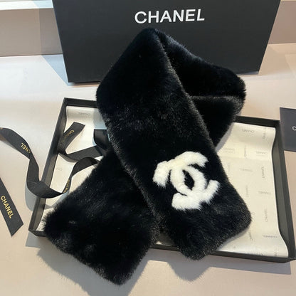 SCARF IN BLACK RABBIT FUR WITH WHITE LOGO 397438