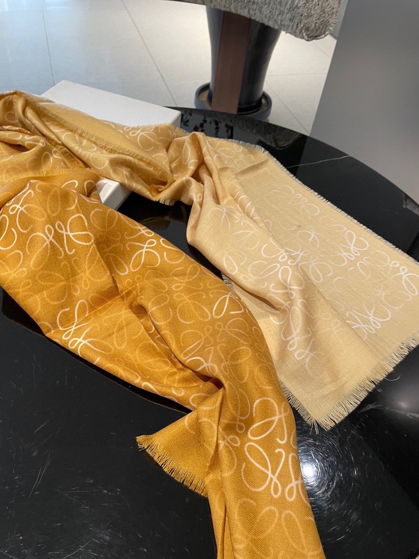 SCARF 200 CM IN HARVEST GOLD WOOL AND SILK AND CASHMERE 348658