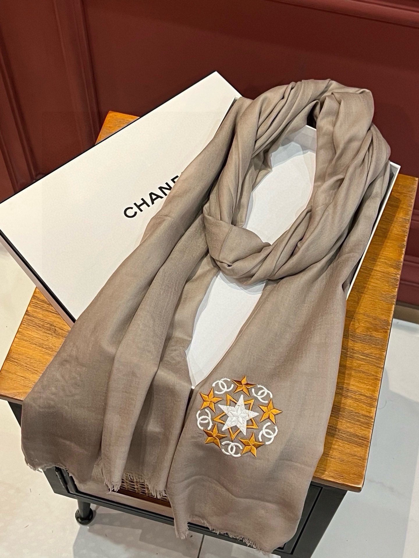 SCARF 200 CM IN MEDIUM BROWN CASHMERE 394614