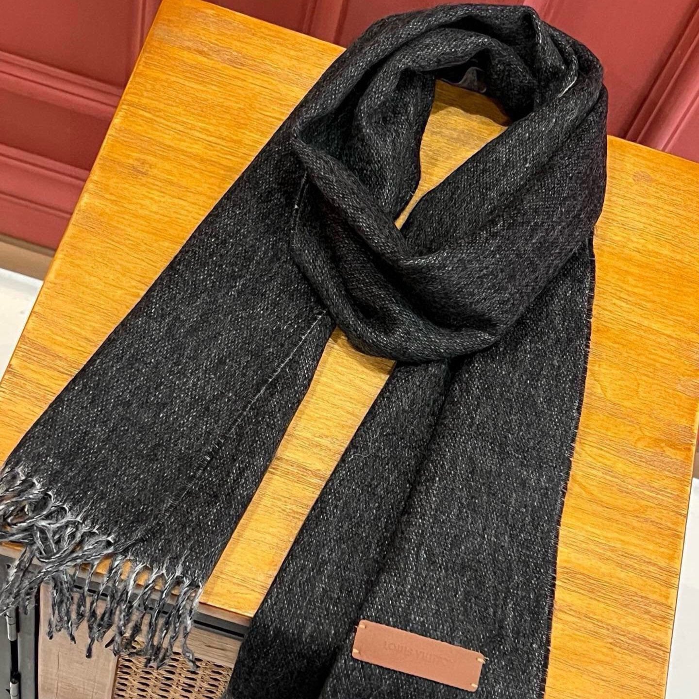 SCARF 180 CM IN BLACK CASHMERE 396477