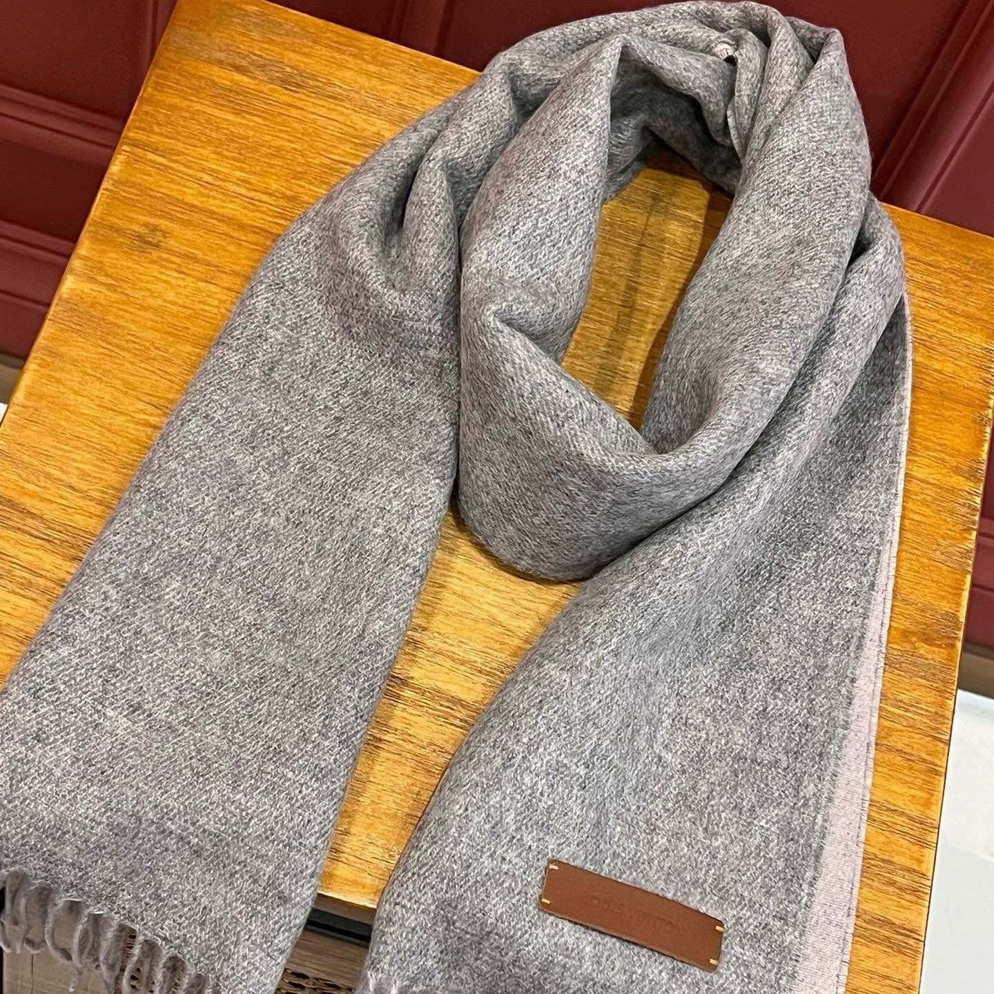 SCARF 180 CM IN DOVE GRAY CASHMERE 396481