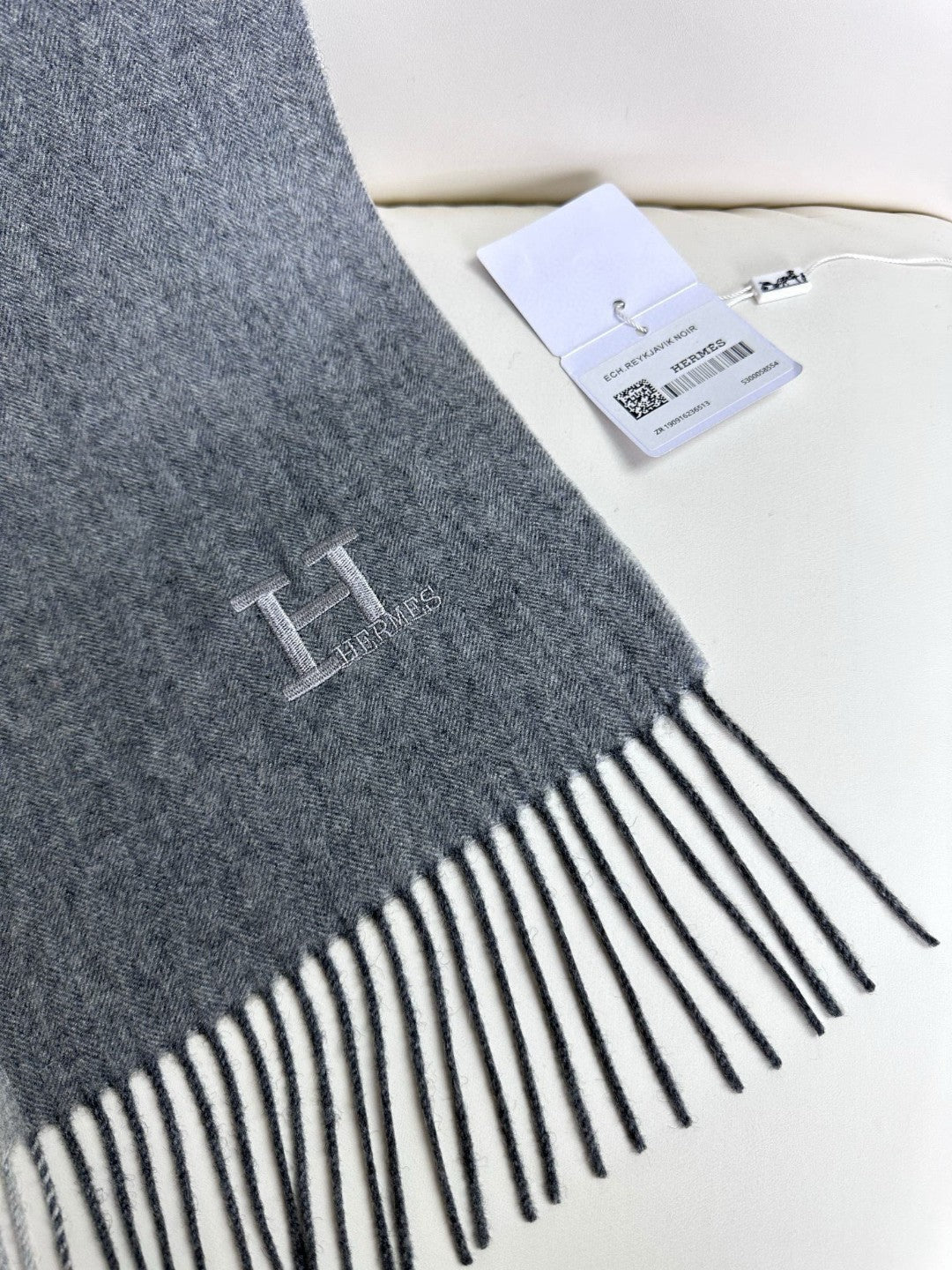 SCARF 190 CM IN DOVE GRAY CASHMERE 364768