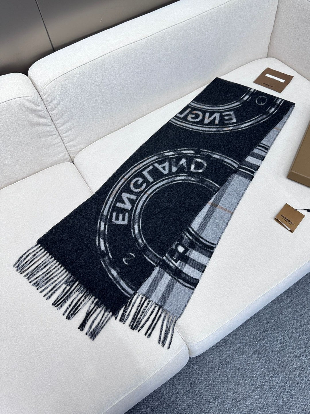 SCARF 180 CM IN BLACK AND LIGHT GRAY CASHMERE  407242