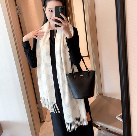 SCARF IN WHITE CASHMERE 405597