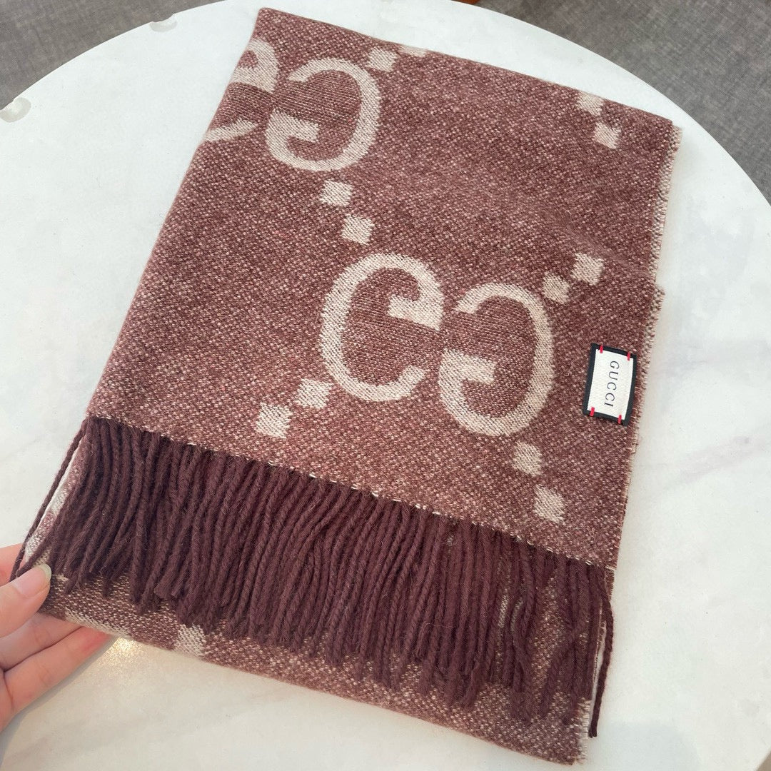 GG JACQUARD PATTERN KNIT SCARF 195 CM WITH TASSELS UMBER BROWN 403751