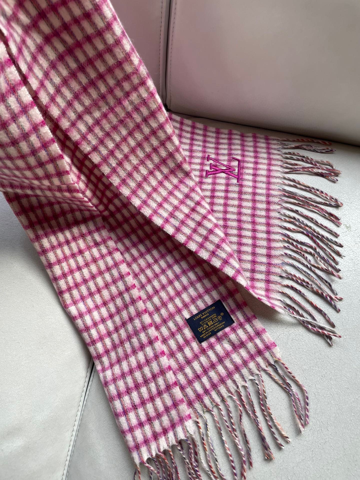 PLAID EMBROIDERY SCARF 180 CM IN BRIGHT PINK CASHMERE 399964