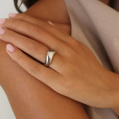 [Royal&Vicky]Lana Formloser Goldring