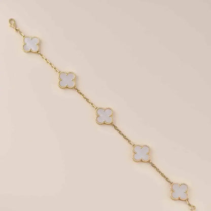 [Royal Jewellery]CLOVER WHITE PEARL MOP 5 MOTIF BRACELET COLLECTION