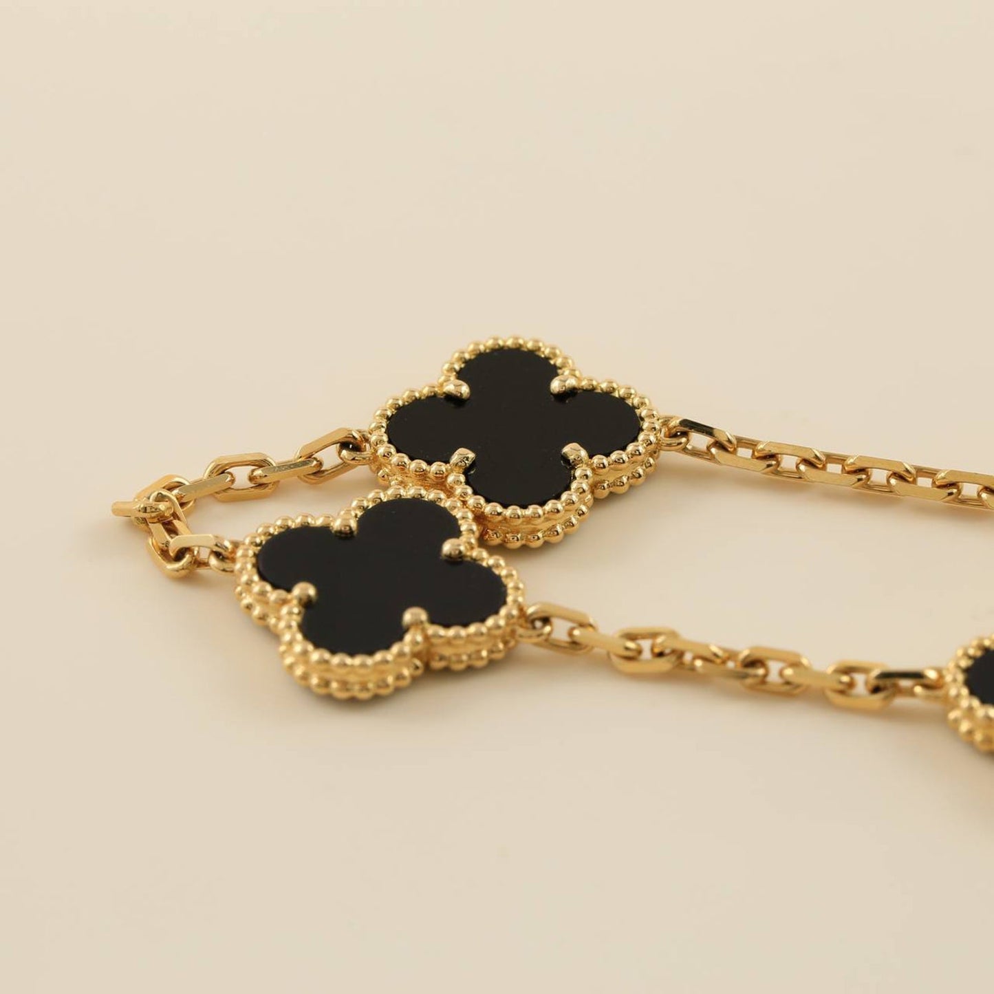 [ROYAL]CLOVER  5 MOTIFS BLACK ONYX BRACELET