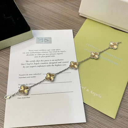 [Royal Jewellery] CLOVER 5 MOTIF LASER BRACELET COLLECTION