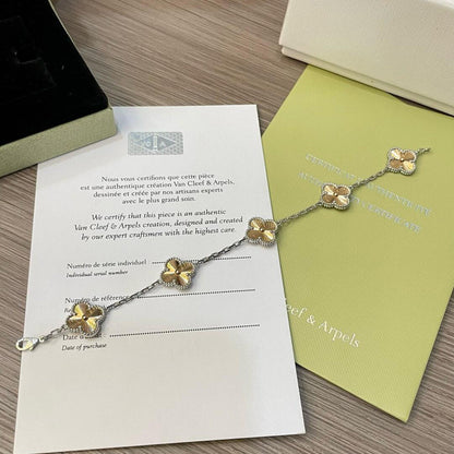 [Royal Jewellery]CLOVER  5 MOTIFS  CHRISTMAS LIMITED EDITION BRACELET