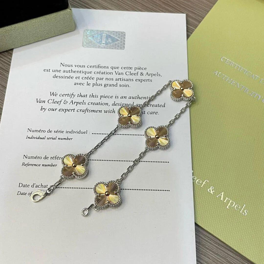 [Royal Jewellery] CLOVER 5 MOTIF LASER BRACELET COLLECTION