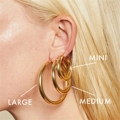 {"Royal&Vicky":"Royal&Vicky","Broad Round Hoops":"ワイドラウンドフープ"}