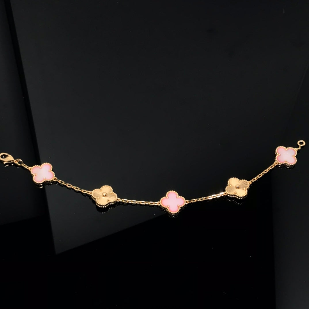 [ROYAL]CLOVER BRACELET 5 MOTIF PINK AND PINK GOLD