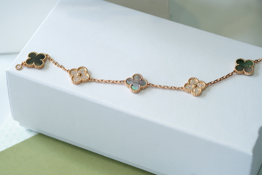 [Royal Jewellery]CLOVER 5 MOTIFS DARK MOP AND DIAMONDS PINK GOLD BRACELET